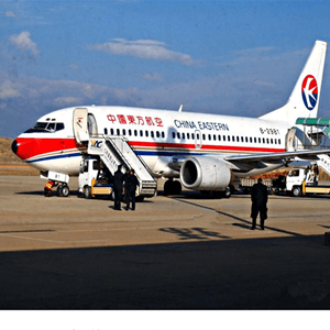 黄山机场空运航空快运业稳步发展的原因是什么？